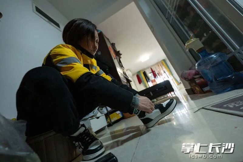 ���Tǰ�����鴩���\(y��n)��(d��ng)Ь���oЬ�����Tǰ�����鴩���\(y��n)��(d��ng)Ь���oЬ��